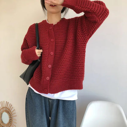 https://ae01.alicdn.com/kf/Sd8250301b5894b4899741b93612ee857U/2023-New-High-Quality-Women-Autumn-Warm-Top-Mujer-Sweater-Knitted-Beige-White-Cardigans-Long-Sleeve.jpg_640x640.jpg